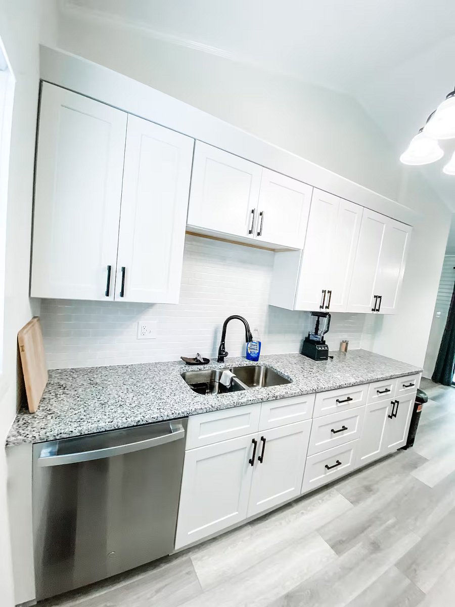 Furnished Finder property 1051493_1 photo 12
