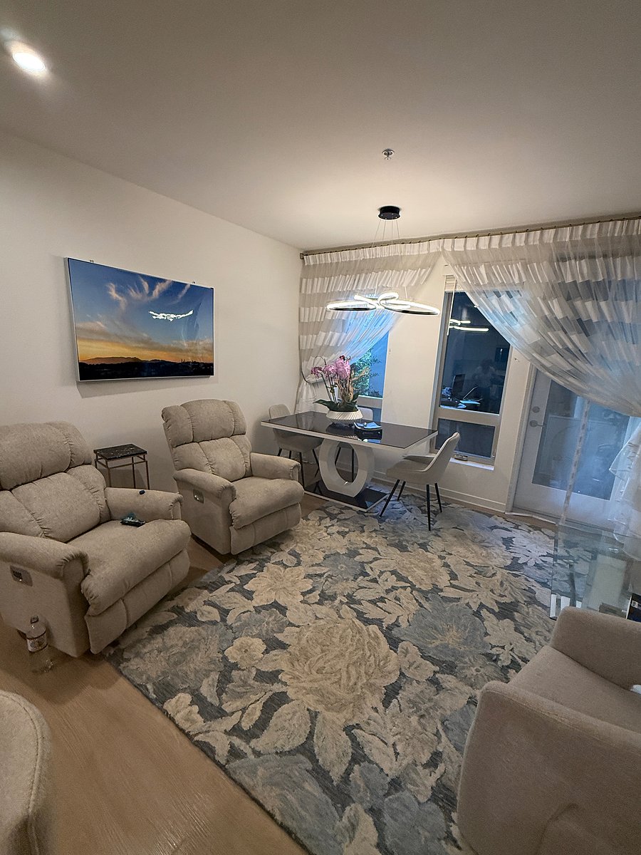 Furnished Finder property 1051527_1 photo 3
