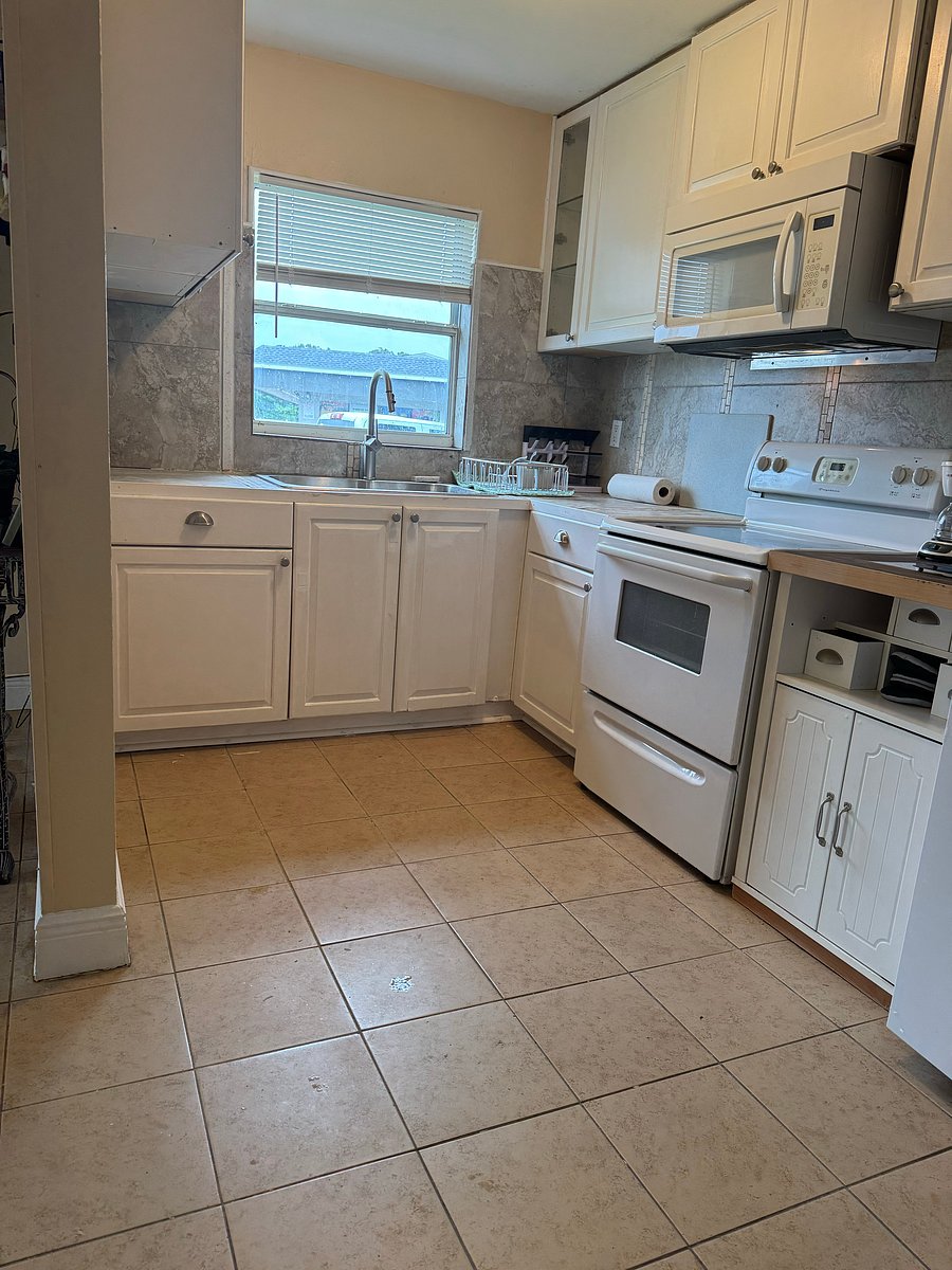 Furnished Finder property 1051531_1 photo 8