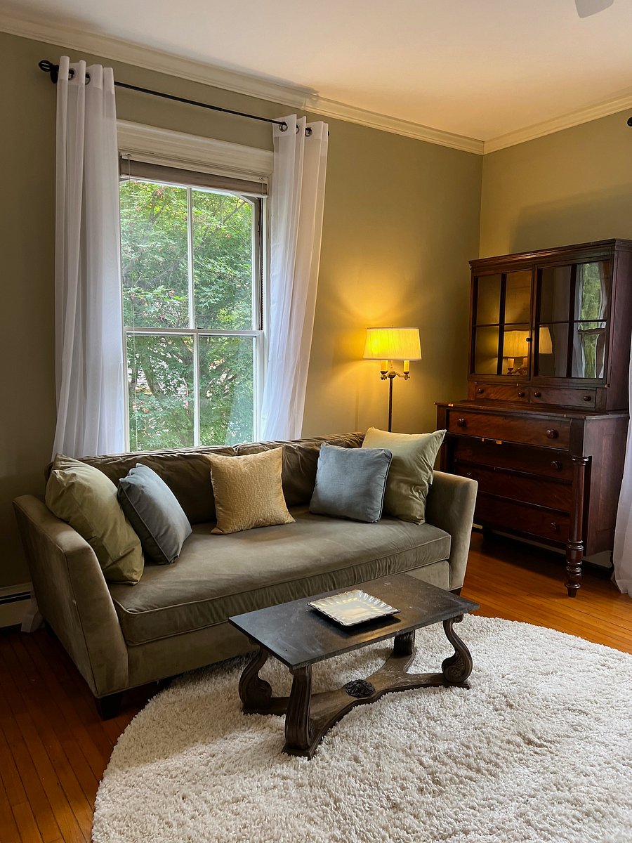 Furnished Finder property 1051545_1 photo 1