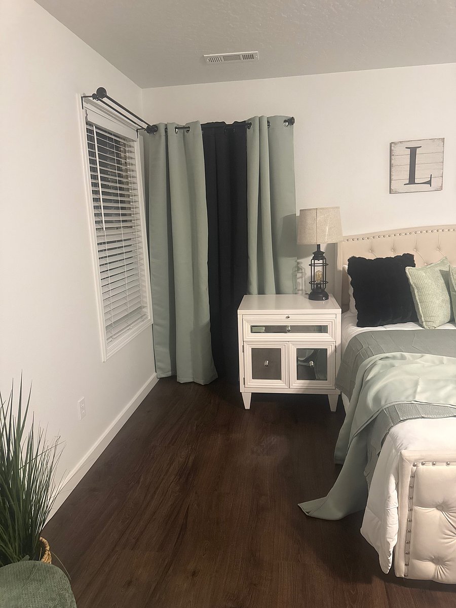 Furnished Finder property 1051563_1 photo 23