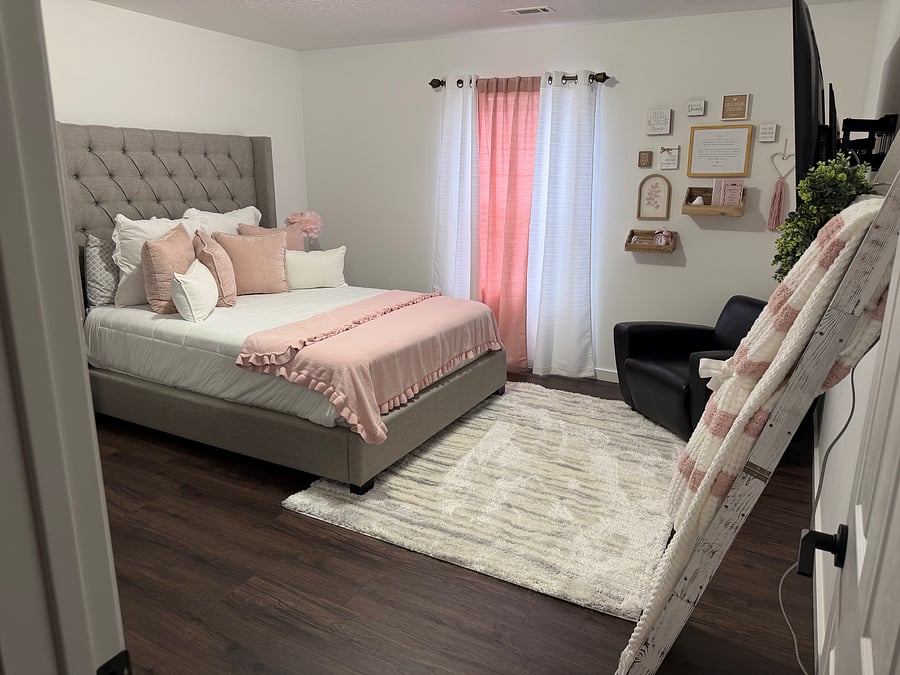 Furnished Finder property 1051563_1 photo 24