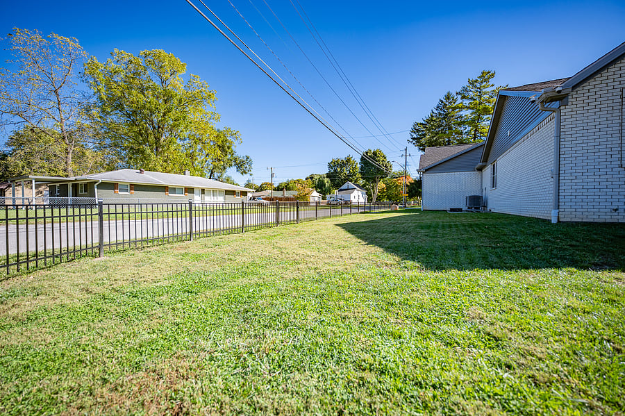 Furnished Finder property 1051577_1 photo 36