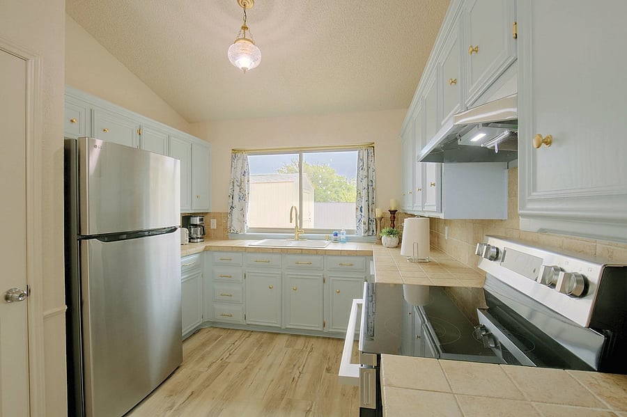 Furnished Finder property 1051579_1 photo 10