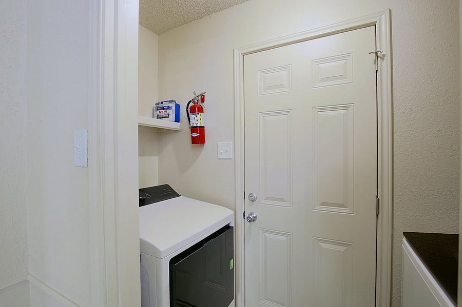 Furnished Finder property 1051579_1 photo 19