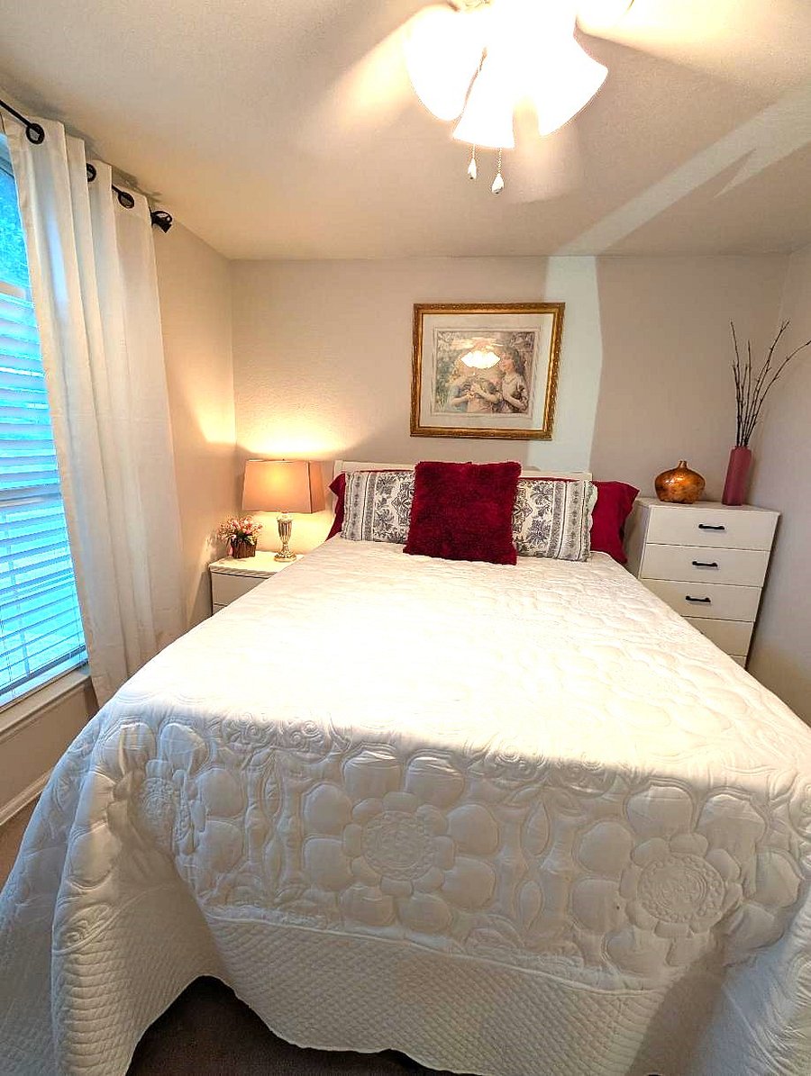 Furnished Finder property 1051580_1 photo 15