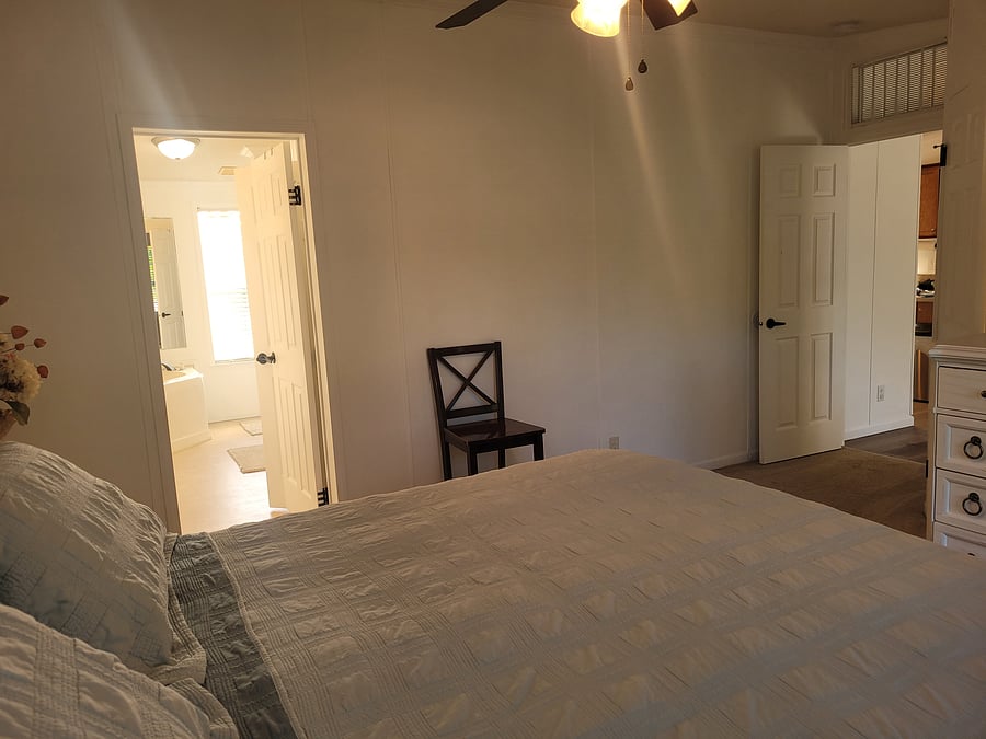 Furnished Finder property 1051587_1 photo 20
