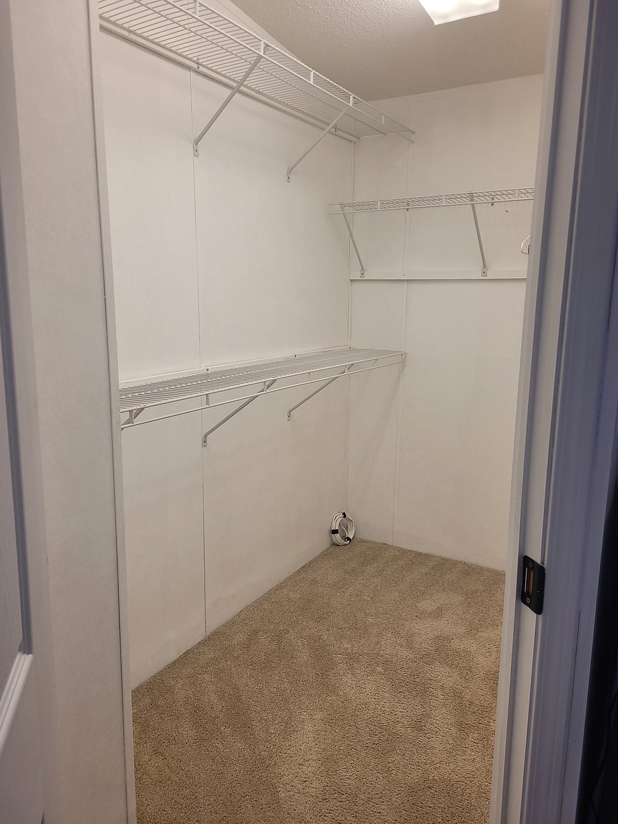 Furnished Finder property 1051587_1 photo 32