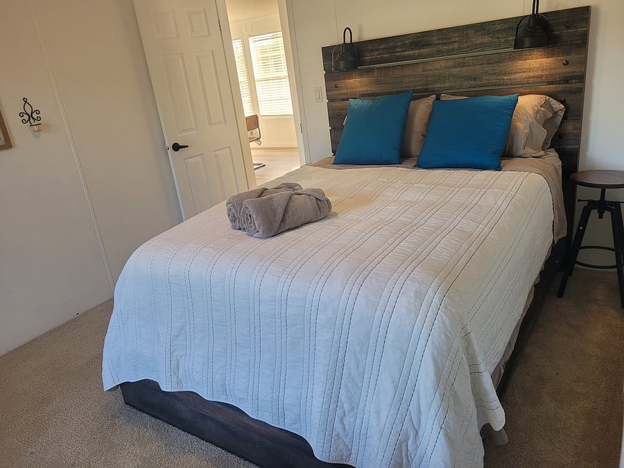 Furnished Finder property 1051587_1 photo 36