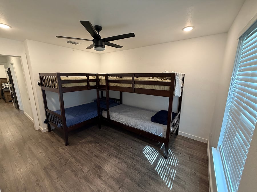 Furnished Finder property 1051592_1 photo 3