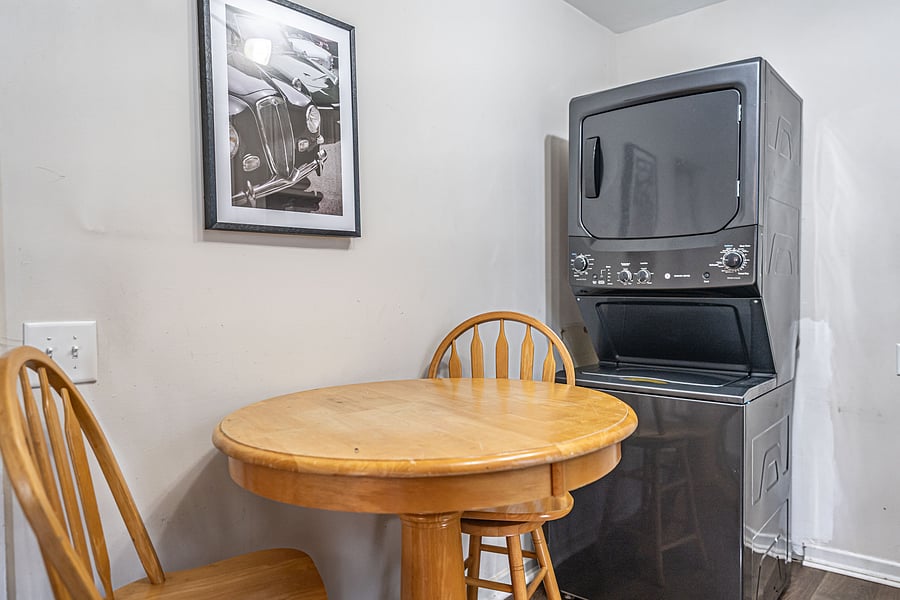 Furnished Finder property 1051597_1 photo 25