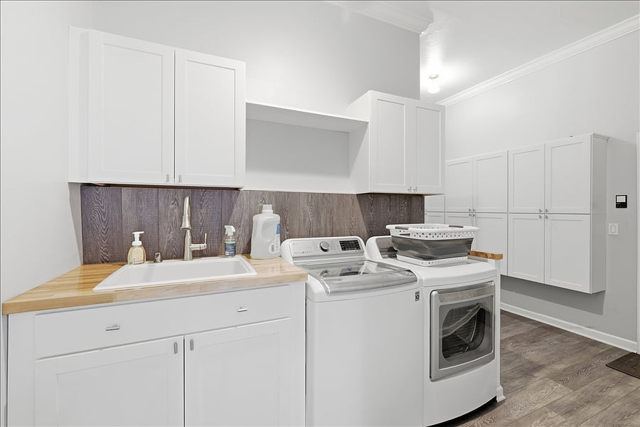 Furnished Finder property 1051600_1 photo 31