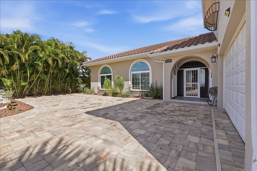 Furnished Finder property 1051600_1 photo 8