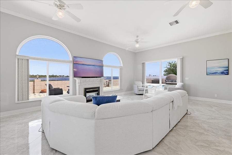 Furnished Finder property 1051600_1 photo 24