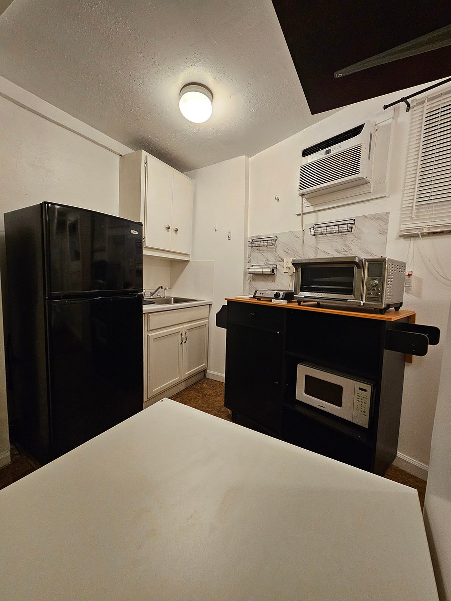 Furnished Finder property 1051609_1 photo 4