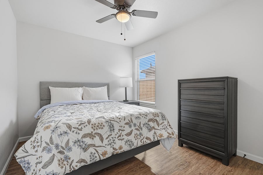 Furnished Finder property 1051610_1 photo 12