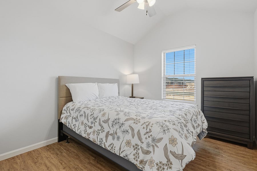 Furnished Finder property 1051610_1 photo 11