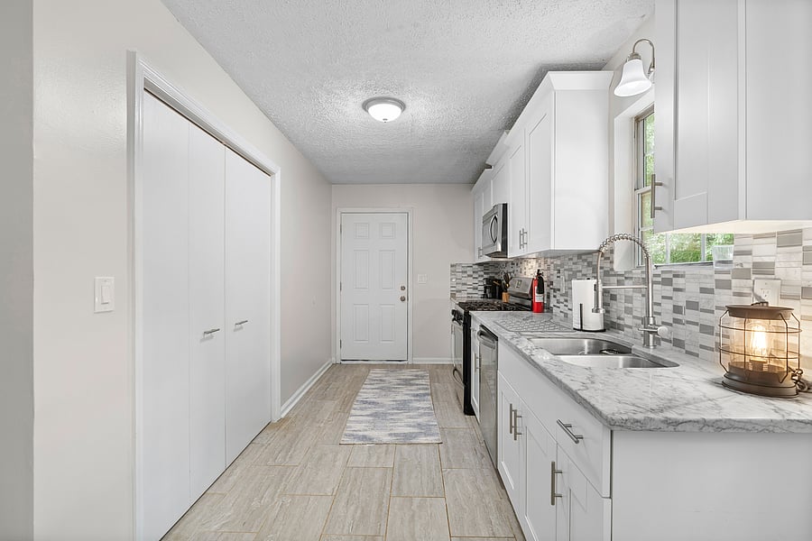 Furnished Finder property 1051611_1 photo 28