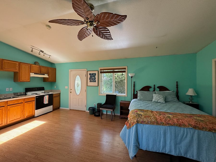 Furnished Finder property 1051619_1 photo 4