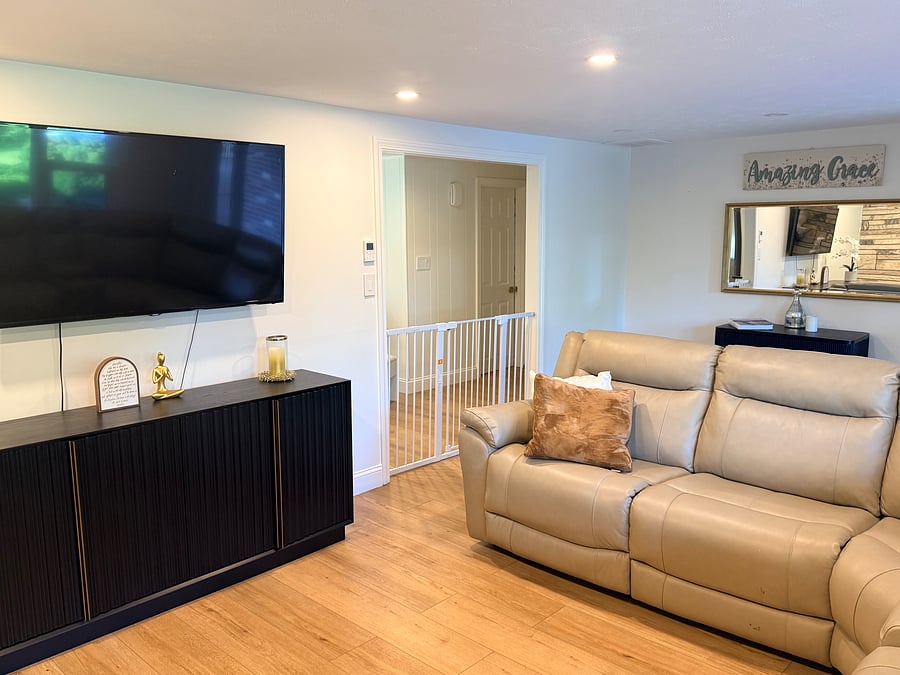 Furnished Finder property 1051636_1 photo 9