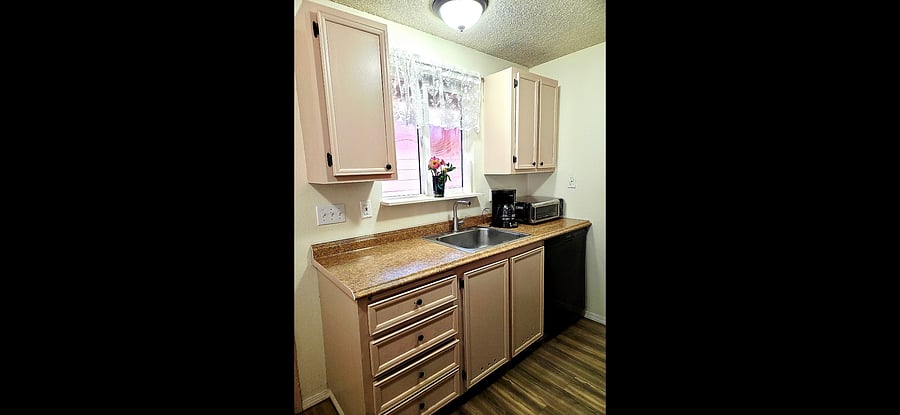 Furnished Finder property 1051641_1 photo 5