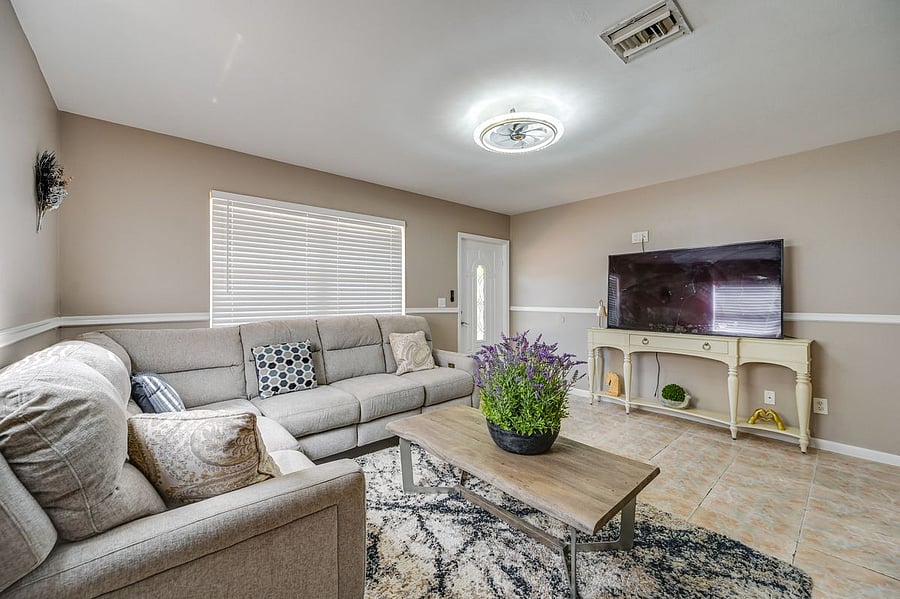 Furnished Finder property 1051661_1 photo 7