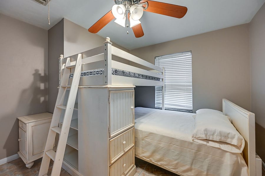 Furnished Finder property 1051661_1 photo 16