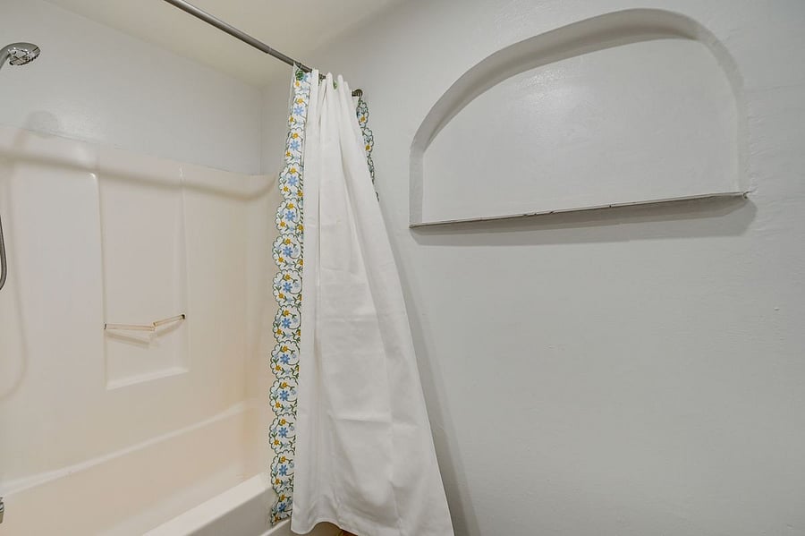 Furnished Finder property 1051661_1 photo 24