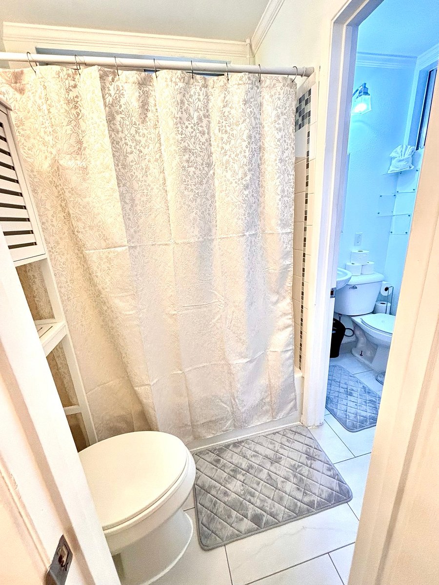 Furnished Finder property 1051674_1 photo 36