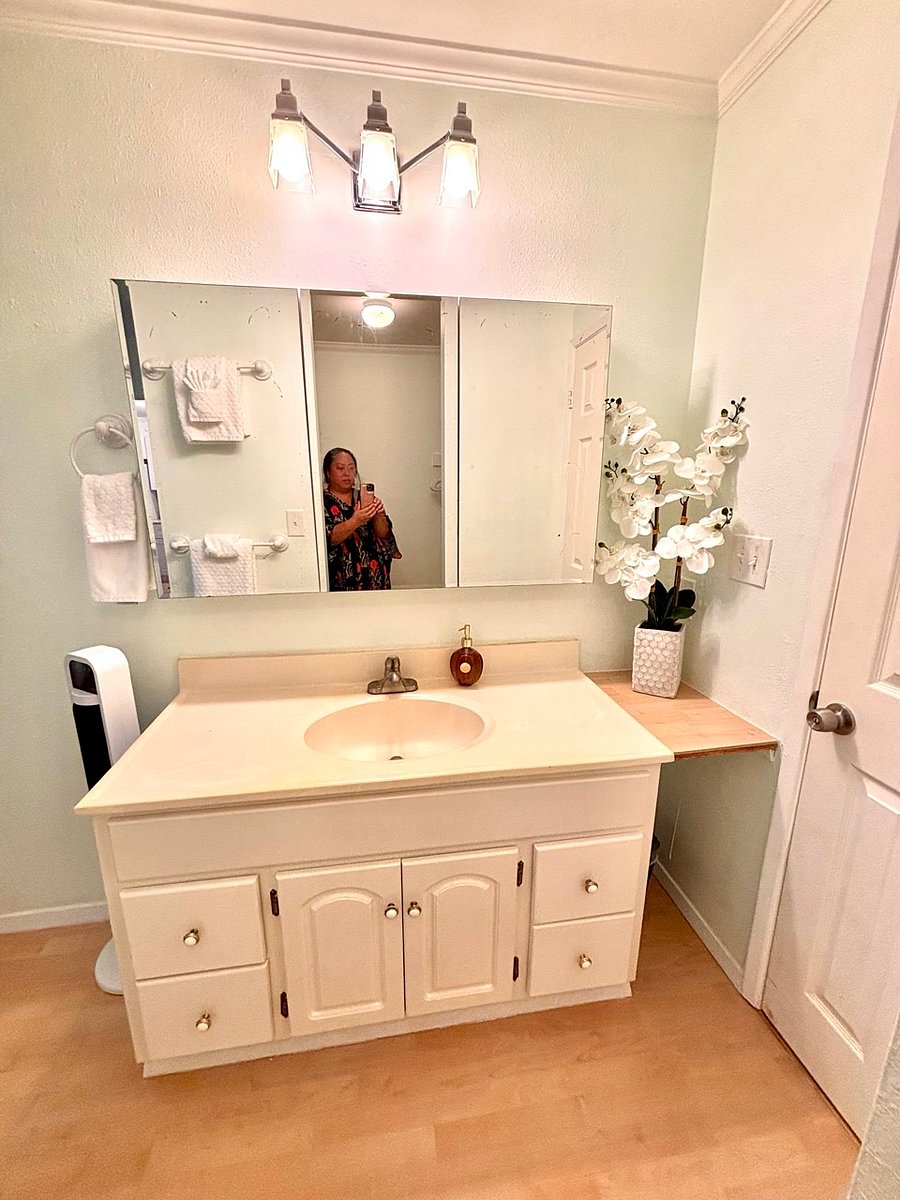 Furnished Finder property 1051674_1 photo 32