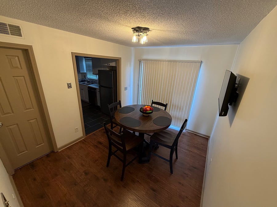 Furnished Finder property 1051687_1 photo 5