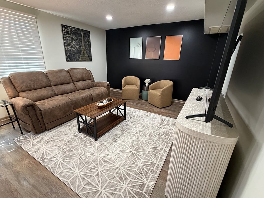 Furnished Finder property 1051687_1 photo 2