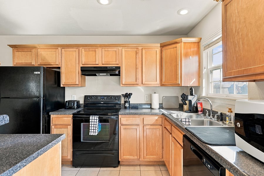 Full size appliances.