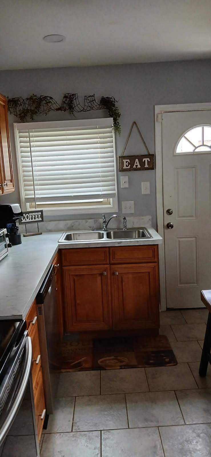 Furnished Finder property 1051700_1 photo 3