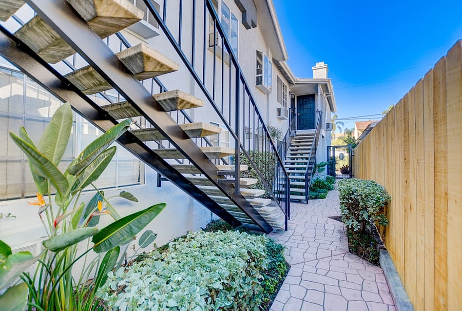 Furnished Finder property 1051736_1 photo 8