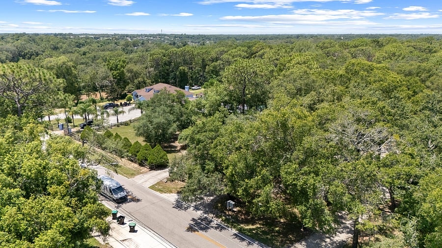 Furnished Finder property 1051737_1 photo 17
