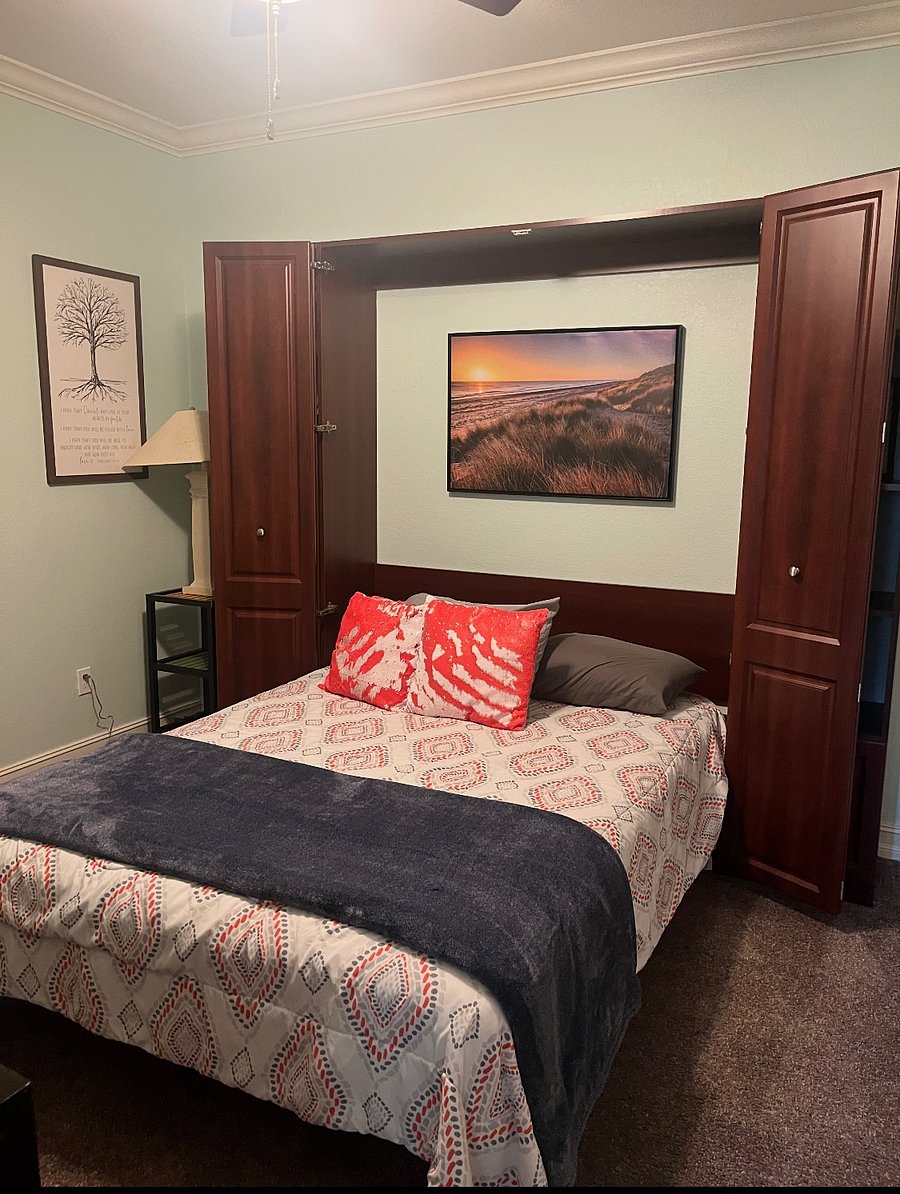 Furnished Finder property 1051739_1 photo 4