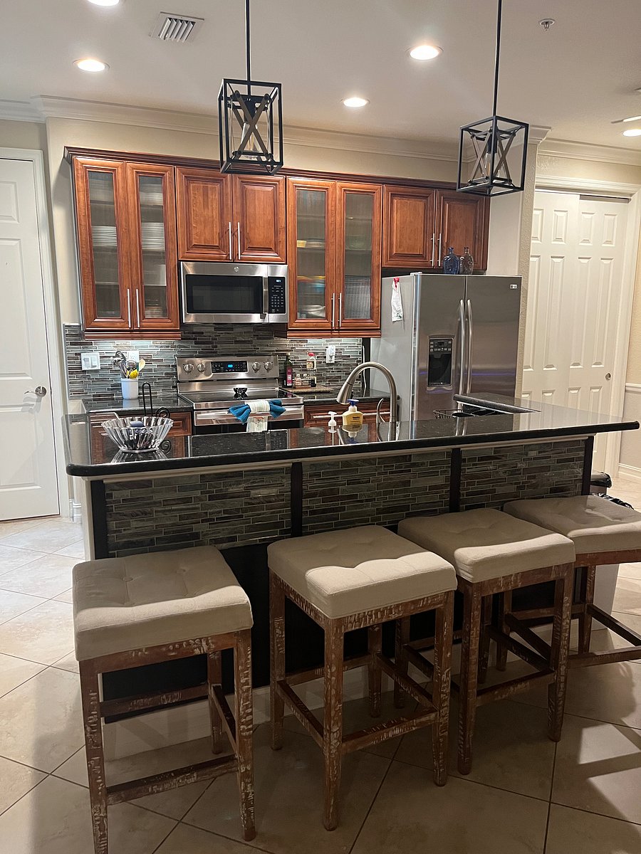 Furnished Finder property 1051739_1 photo 11