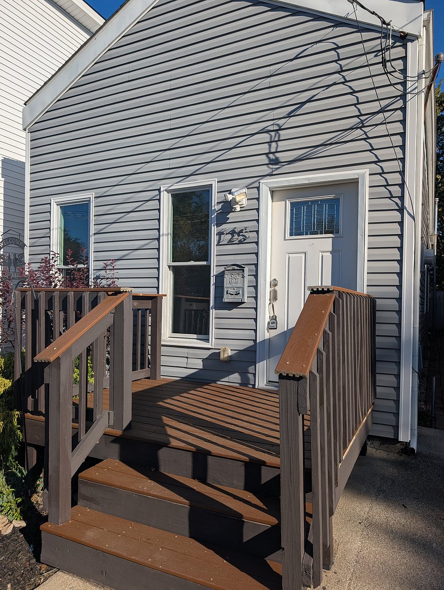 Furnished Finder property 1051755_1 photo 1