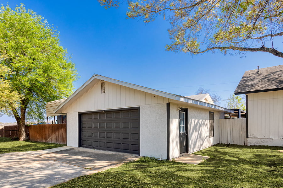 Furnished Finder property 1051759_1 photo 9
