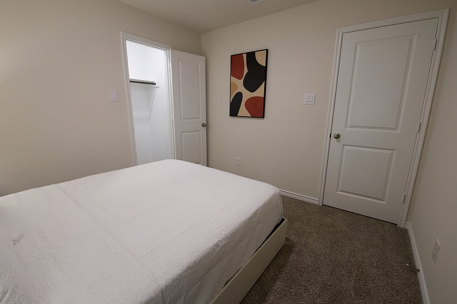 Furnished Finder property 1051781_1 photo 25