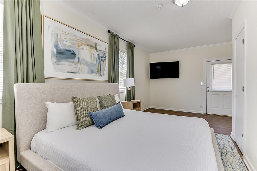 Furnished Finder property 1051784_1 photo 24