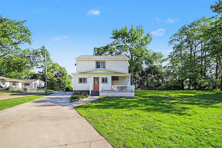 Furnished Finder property 1051785_1 photo 2