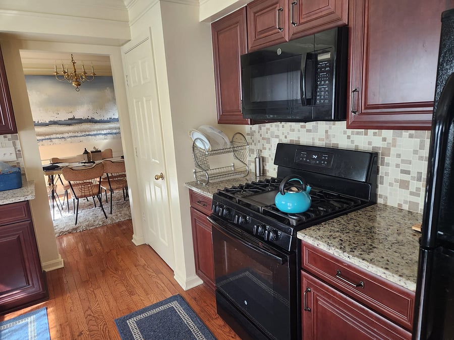 Furnished Finder property 1051786_1 photo 4