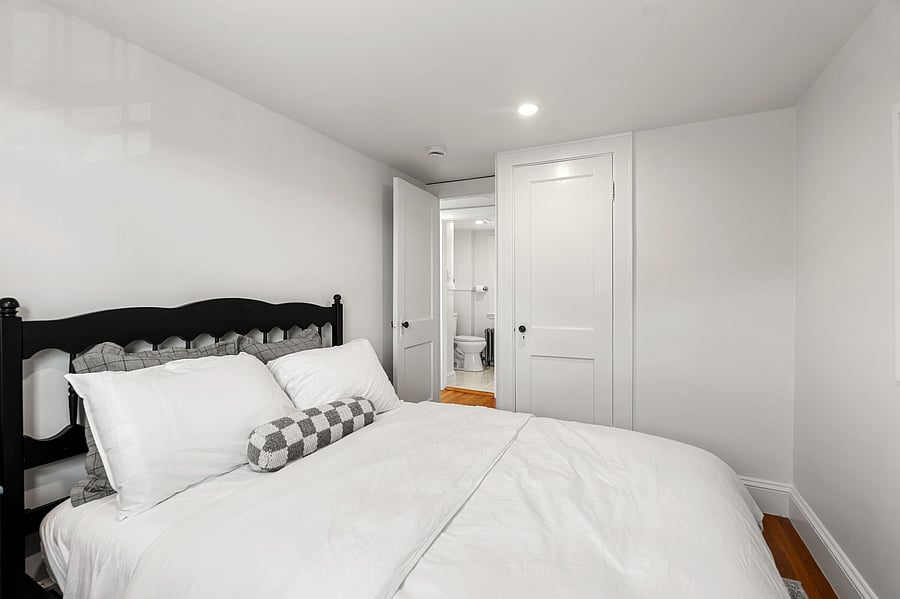 Furnished Finder property 1051790_1 photo 21