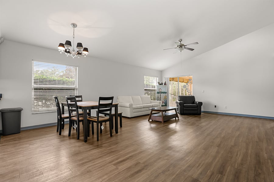 Furnished Finder property 1051799_1 photo 5