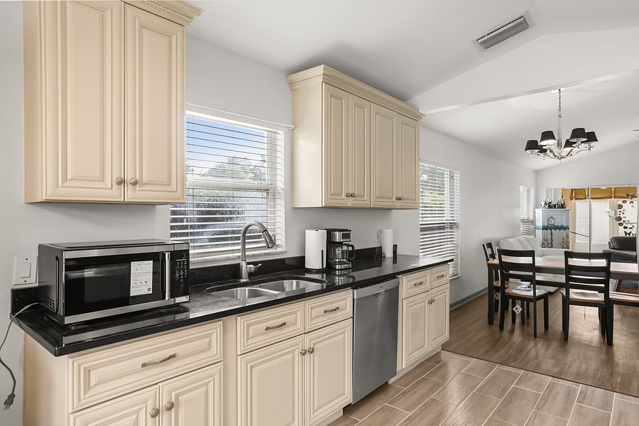 Furnished Finder property 1051799_1 photo 7
