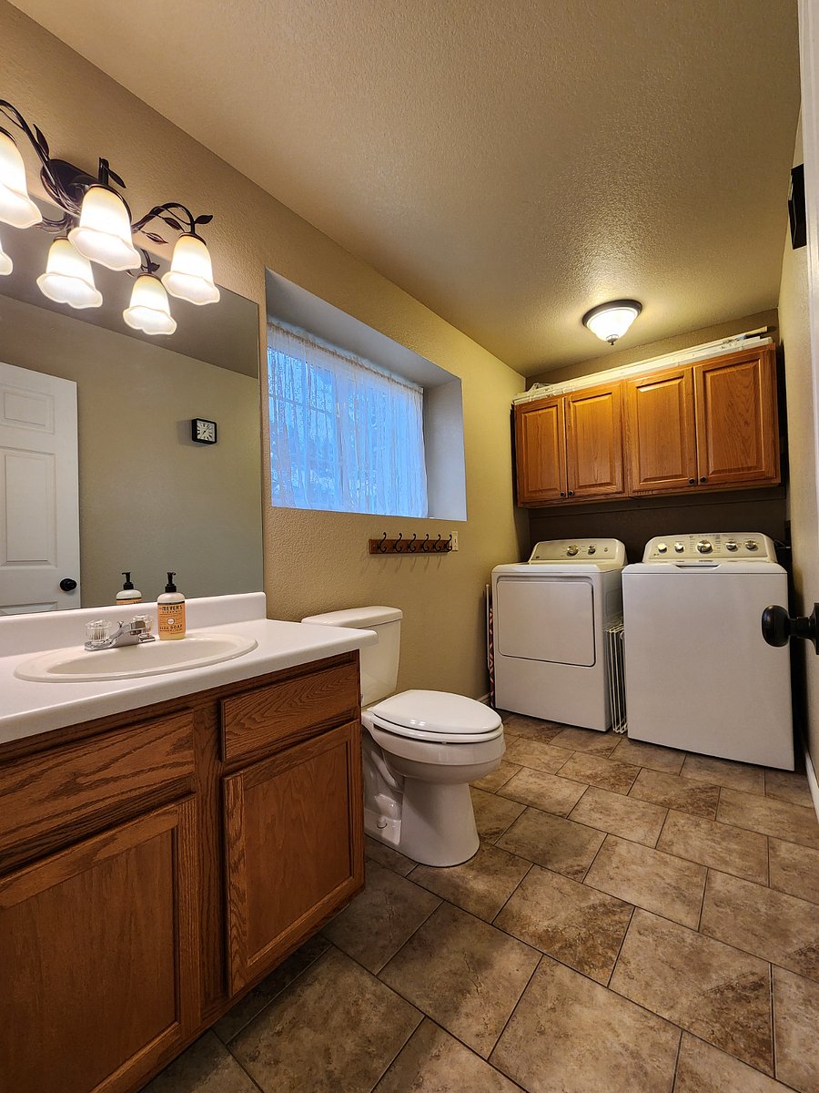 Furnished Finder property 1051800_1 photo 13