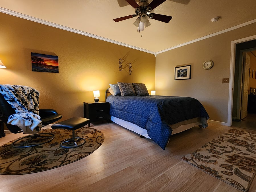 Furnished Finder property 1051800_1 photo 11