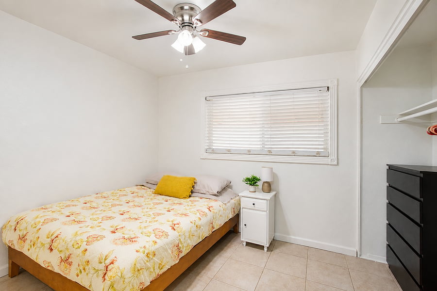 Stay perfectly cool under the breeze of an overhead ceiling fan while enjoying a late-morning sleep-in.